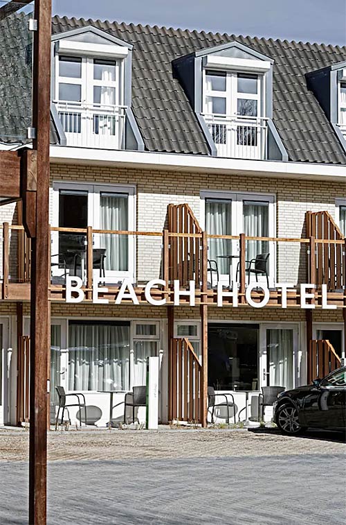 Beach Hotel - Yoga am Meer in Zeeland (NL) - Karana Yoga Reise